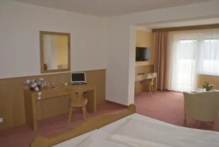 Fantur Szálloda Velden am Wörthersee